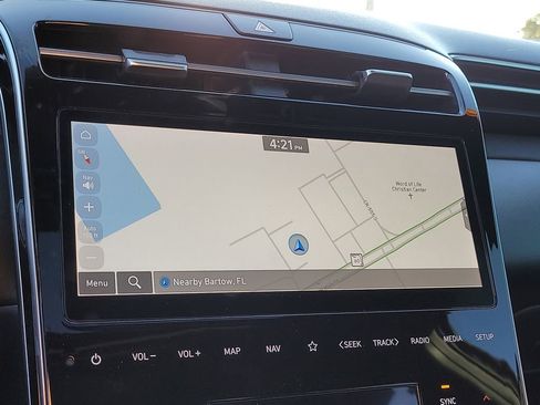 Used 2022 Hyundai Santa Cruz Limited image 19