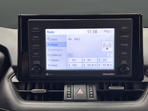 Used 2021 Toyota RAV4 XLE Premium AWD/4WD image 15