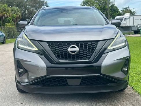Used 2020 Nissan Murano SV w/ Premium Package AWD/4WD image 2