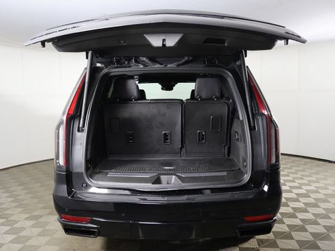 Used 2023 Cadillac Escalade Premium Luxury w/ LPO, Floor Liner Package AWD/4WD image 21