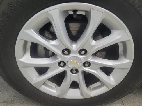 Used 2018 Chevrolet Equinox LS FWD image 31