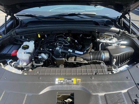 Certified 2024 Jeep Grand Cherokee Altitude AWD/4WD image 54