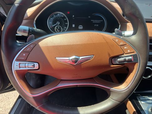 Used 2024 Genesis G80 2.5T image 18