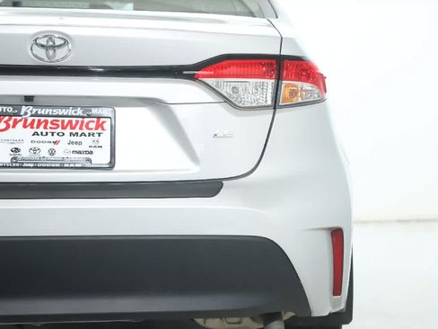 Certified 2024 Toyota Corolla LE FWD image 42