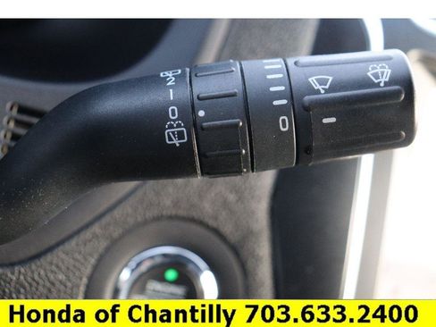 Used 2018 Ford Explorer Limited image 23