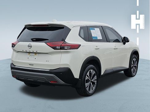 Used 2023 Nissan Rogue SV FWD image 4
