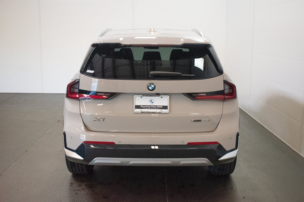 New 2027 BMW X1 xDrive28i AWD/4WD image 5