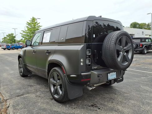 Used 2023 Land Rover Defender 110 AWD/4WD image 8