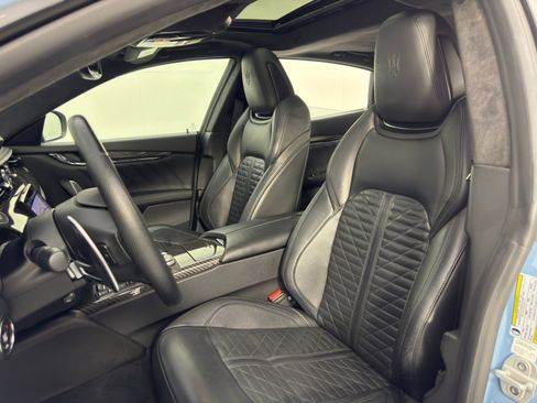 Used 2022 Maserati Quattroporte Modena Q4 image 43