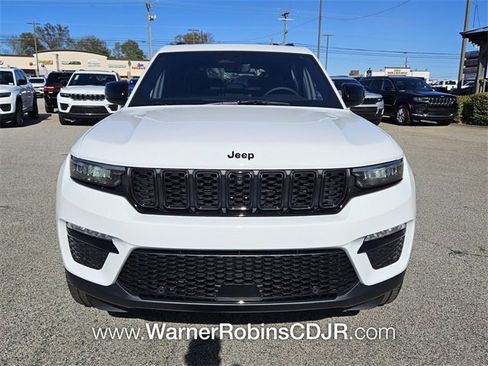 New 2025 Jeep Grand Cherokee Limited w/ Luxury Tech Group II image 2