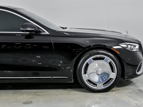 Used 2021 Mercedes-Benz Maybach S 580 Mercedes-Maybach S 580 4MATIC image 15