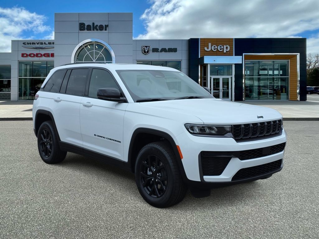 New 2026 Jeep Grand Cherokee Altitude AWD/4WD image 1