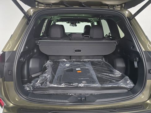 New 2026 Subaru Forester Premium image 15