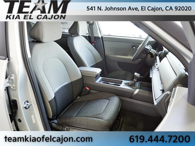 New 2027 Kia Seltos LX AWD/4WD image 16