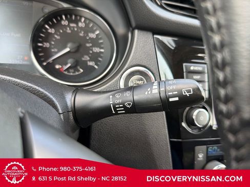 Certified 2019 Nissan Rogue Sport SV w/ Technology Package FWD image 30