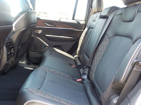 New 2025 Jeep Grand Cherokee Summit w/ Adv Protech Group IV image 12