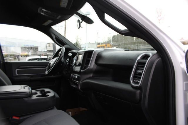 Used 2021 RAM 3500 Big Horn AWD/4WD image 36