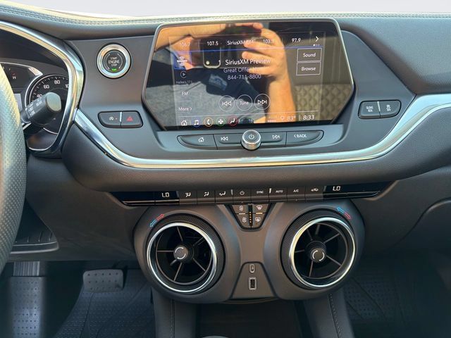 Used 2021 Chevrolet Blazer LT w/ LPO, Black Accent Package FWD image 27