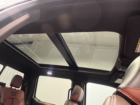 Used 2022 Ford F250 King Ranch w/ King Ranch Ultimate Package image 10