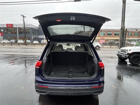 Used 2022 Volkswagen Tiguan SE image 20