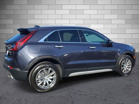 Used 2022 Cadillac XT4 Premium Luxury w/ Enhanced Visibility Package image 6