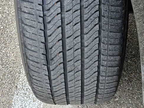 Used 2023 Cadillac Escalade Sport Platinum w/ Heavy-Duty Trailer Package image 10