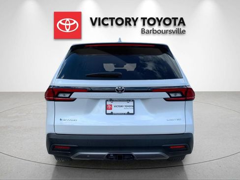 New 2026 Toyota Grand Highlander AWD Hybrid image 4