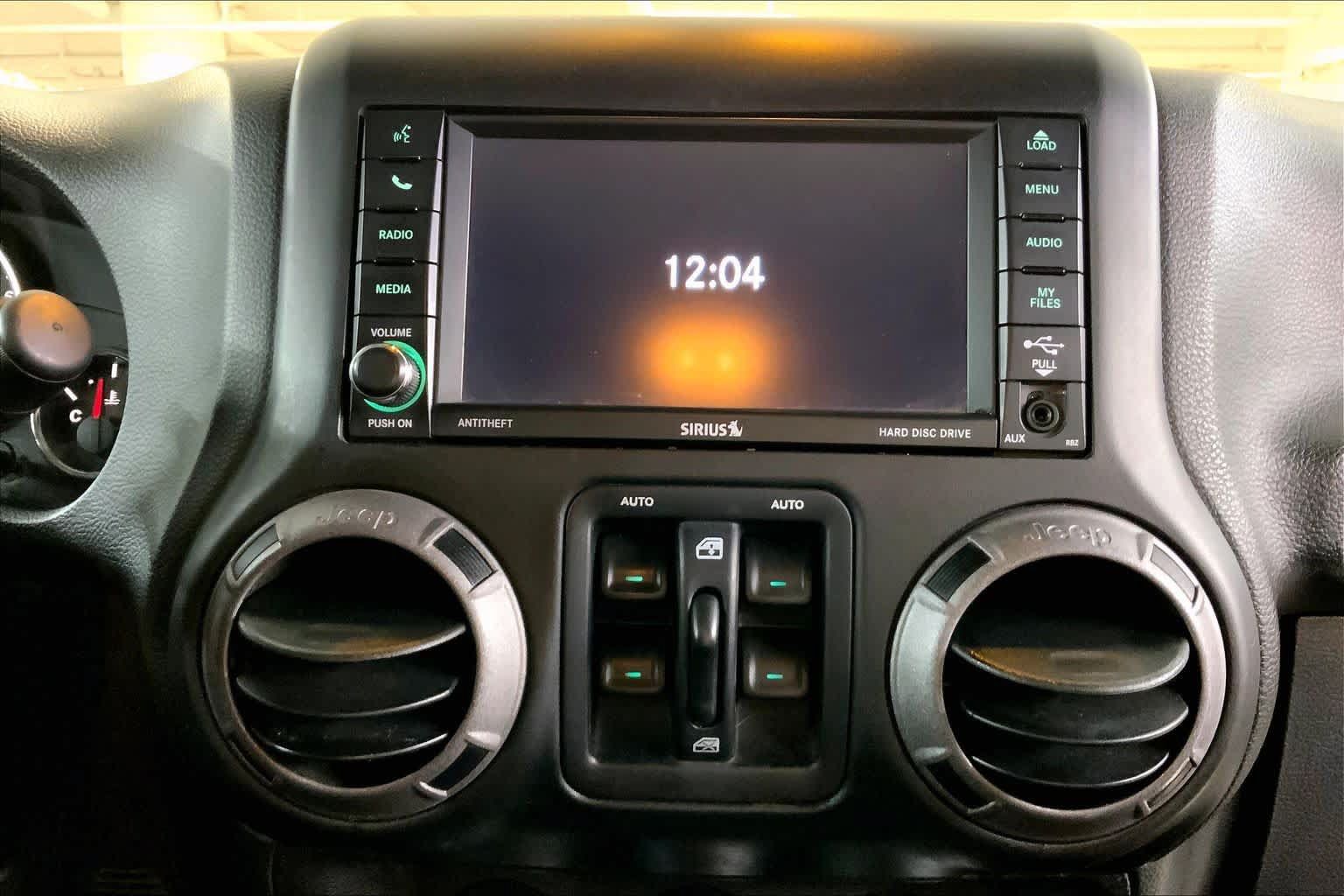 Used 2017 Jeep Wrangler Unlimited Sport AWD/4WD image 33