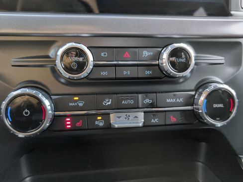 Used 2025 Ford F150 XLT w/ Equipment Group 302A MID image 25