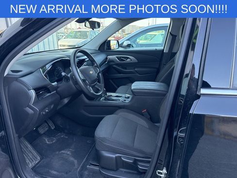 Used 2018 Chevrolet Traverse LS AWD/4WD image 13