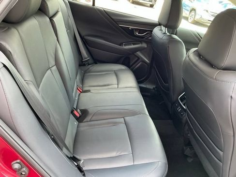 Certified 2025 Subaru Outback Limited AWD/4WD image 17