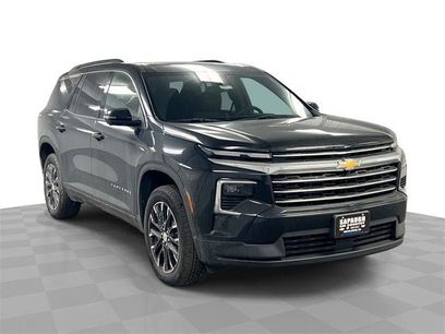 New 2025 Chevrolet Traverse LT w/ Sun and Wheel Package