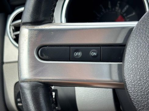 Used 2008 Ford Mustang GT RWD image 17