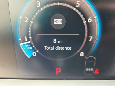 New 2025 Volkswagen Tiguan SE image 15