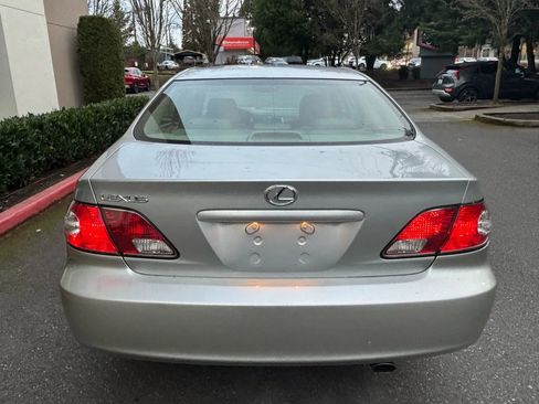 Used 2004 Lexus ES 330 image 6