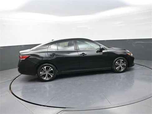 Used 2023 Nissan Sentra SV image 8