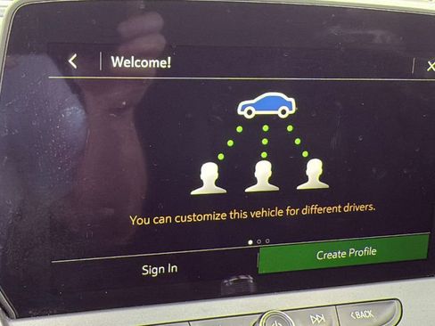 Used 2023 Chevrolet Blazer LT w/ Driver Confidence Package image 18