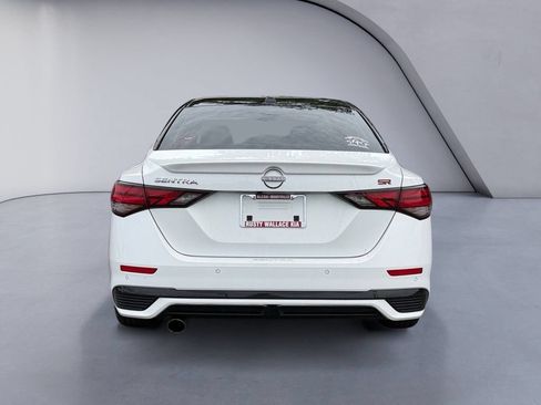 Used 2024 Nissan Sentra SR w/ SR Premium Package FWD image 4