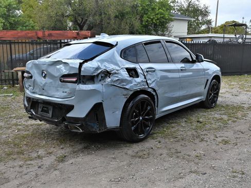 Used 2024 BMW X4 xDrive30i w/ M Sport Package AWD/4WD image 4