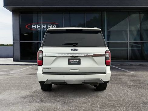 Used 2021 Ford Expedition Limited AWD/4WD image 4