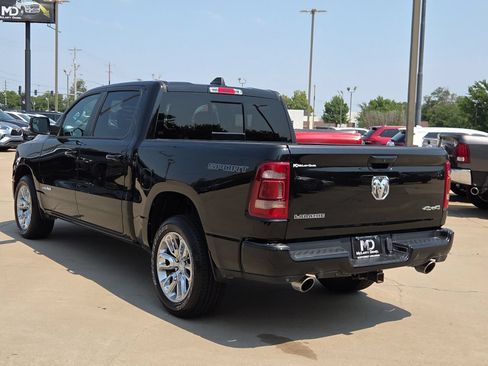 Used 2023 RAM 1500 Laramie AWD/4WD image 4