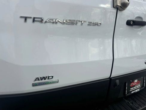 Used 2022 Ford Transit 250 Low Roof AWD image 55