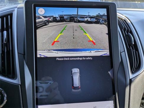 Certified 2022 Ford Edge ST-Line image 19