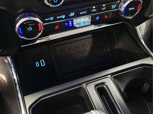 Used 2023 Ford F150 Lariat w/ Equipment Group 502A High AWD/4WD image 41