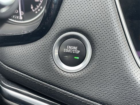 Used 2022 Cadillac XT5 Premium Luxury image 16