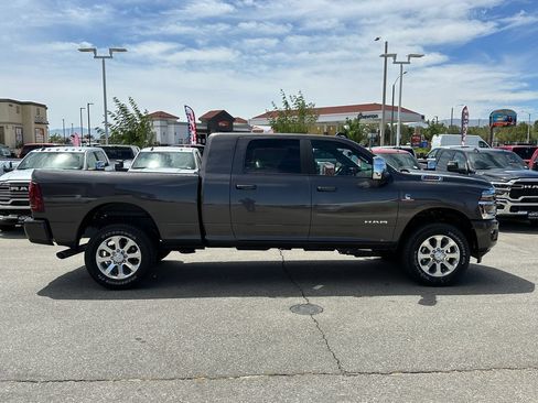New 2026 RAM 2500 Laramie w/ Towing Technology Group AWD/4WD image 38