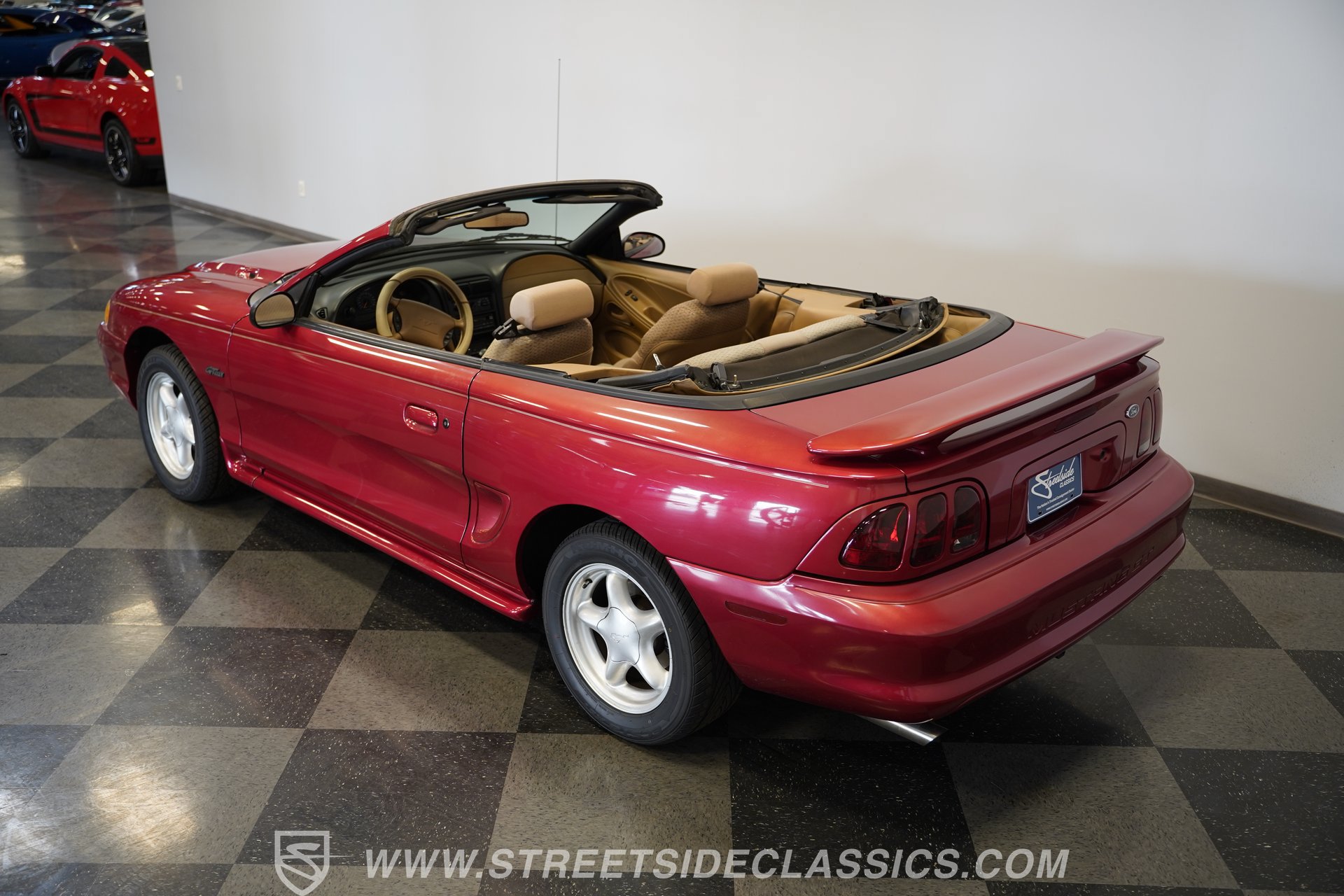 Used 1998 Ford Mustang GT RWD image 28