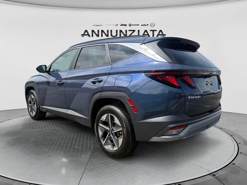 Used 2025 Hyundai Tucson SEL image 3