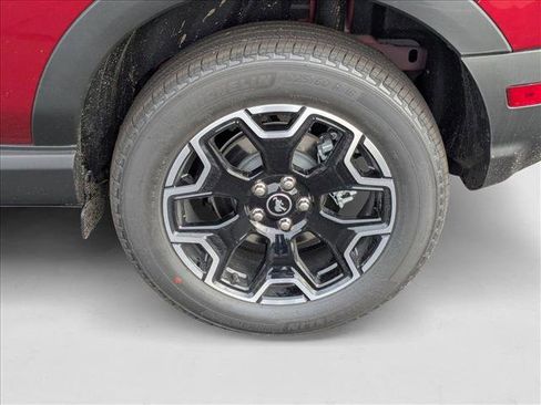 New 2025 Ford Bronco Sport Outer Banks image 10