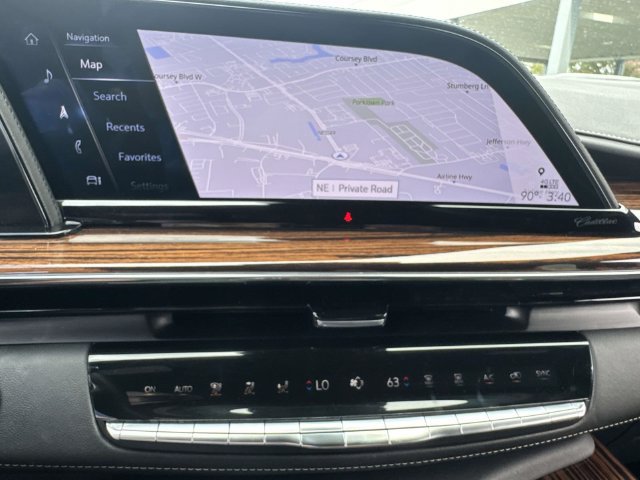 Used 2023 Cadillac Escalade Premium Luxury w/ Performance Package AWD/4WD image 29